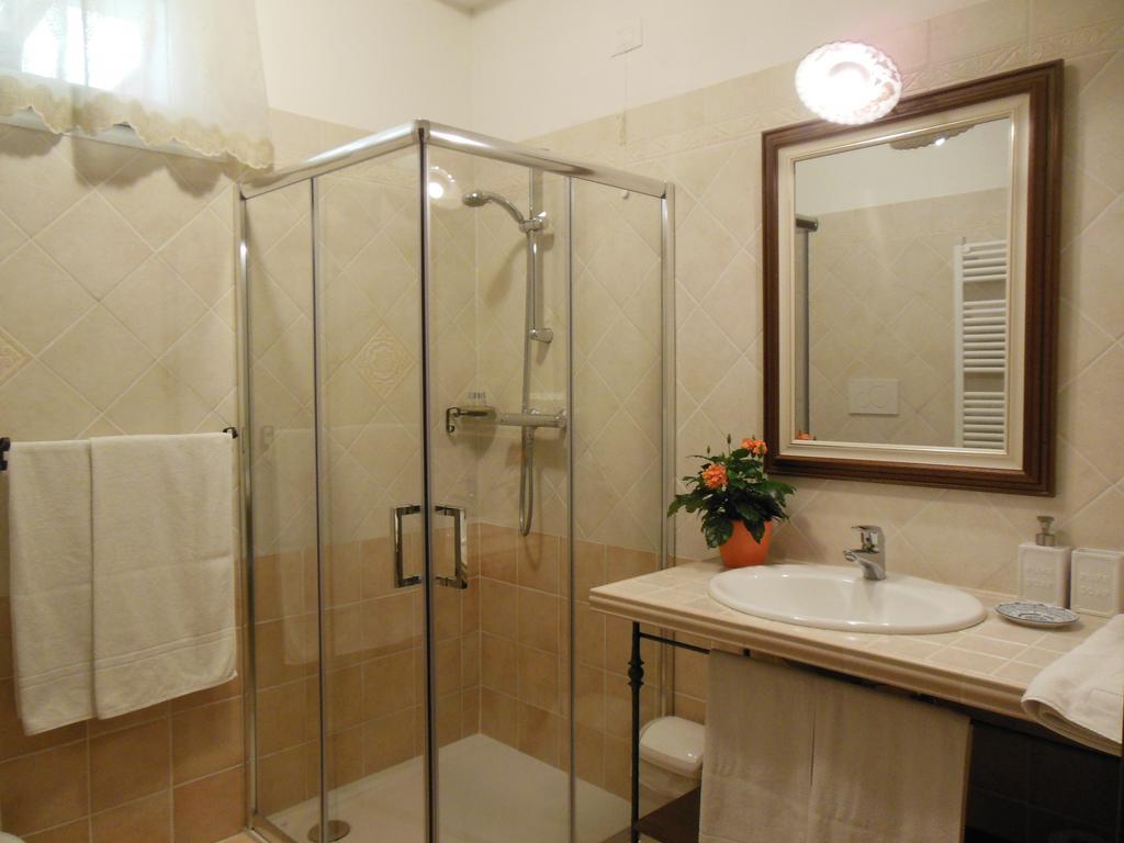 Al Pic De Corone Bed & Breakfast Terzo d' Aquileia Luaran gambar